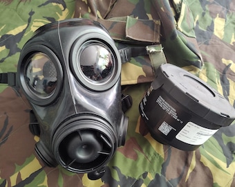 Avon Rubber UK FM12 gas mask, similar to S10, latex, size 2 (M/L), Army Fetish
