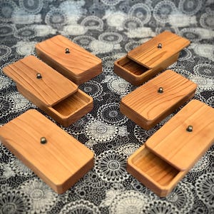 Small Knob Top Stash Box - Western Red Cedar - Low Profile - Simple Stashes by Hazen's Haven