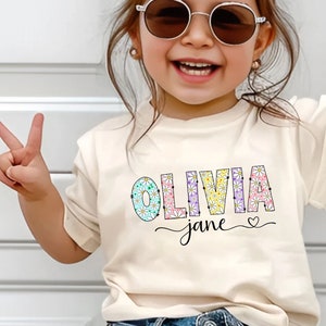 Custom Kids Name With Daisies T-Shirt Back To School Shirt Shirt, Toddler Girl First Day of School Tee Floral Kindergarten Shirt With Name