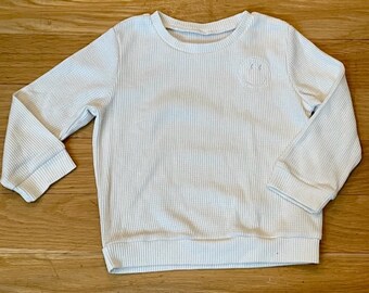 Lightning Smiley Face Ribbed Shirt White