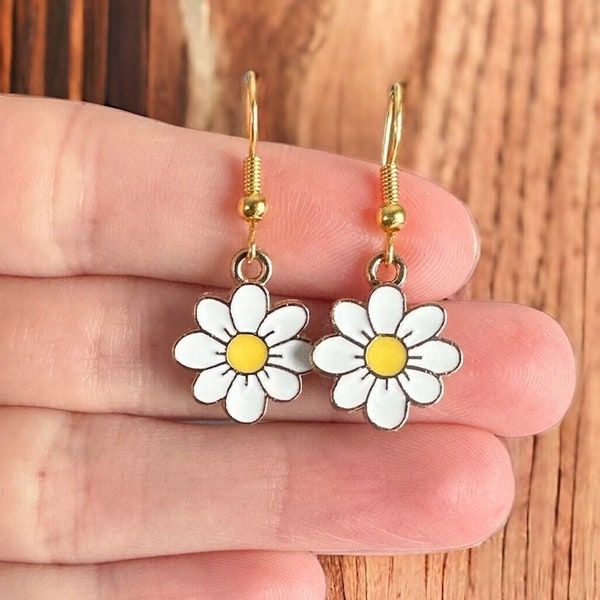 Dainty Daisy Flower Dangle Earrings, Cute Spring Floral Cottagecore Jewelry, Delicate Daisies, Botanical Gift for Nature Lover