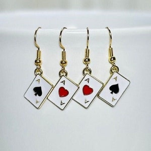 Orecchini con carte da gioco da poker originali, gioielli spaiati con asso di cuori, regalo carino e stravagante per giocatori di carte