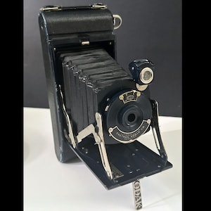 1920s KODAK 1A POCKET CAMERA | Antique Folding Bellows Camera c.1926-1932 | Eastman Kodak Co. Canada | Display Decor | Art Deco Kodak