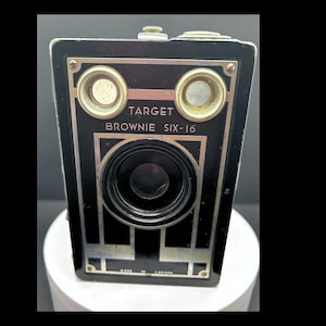 のぶ様ご予約Kodak six-16 BROWNE JUNIOR箱型カメラ稼働品