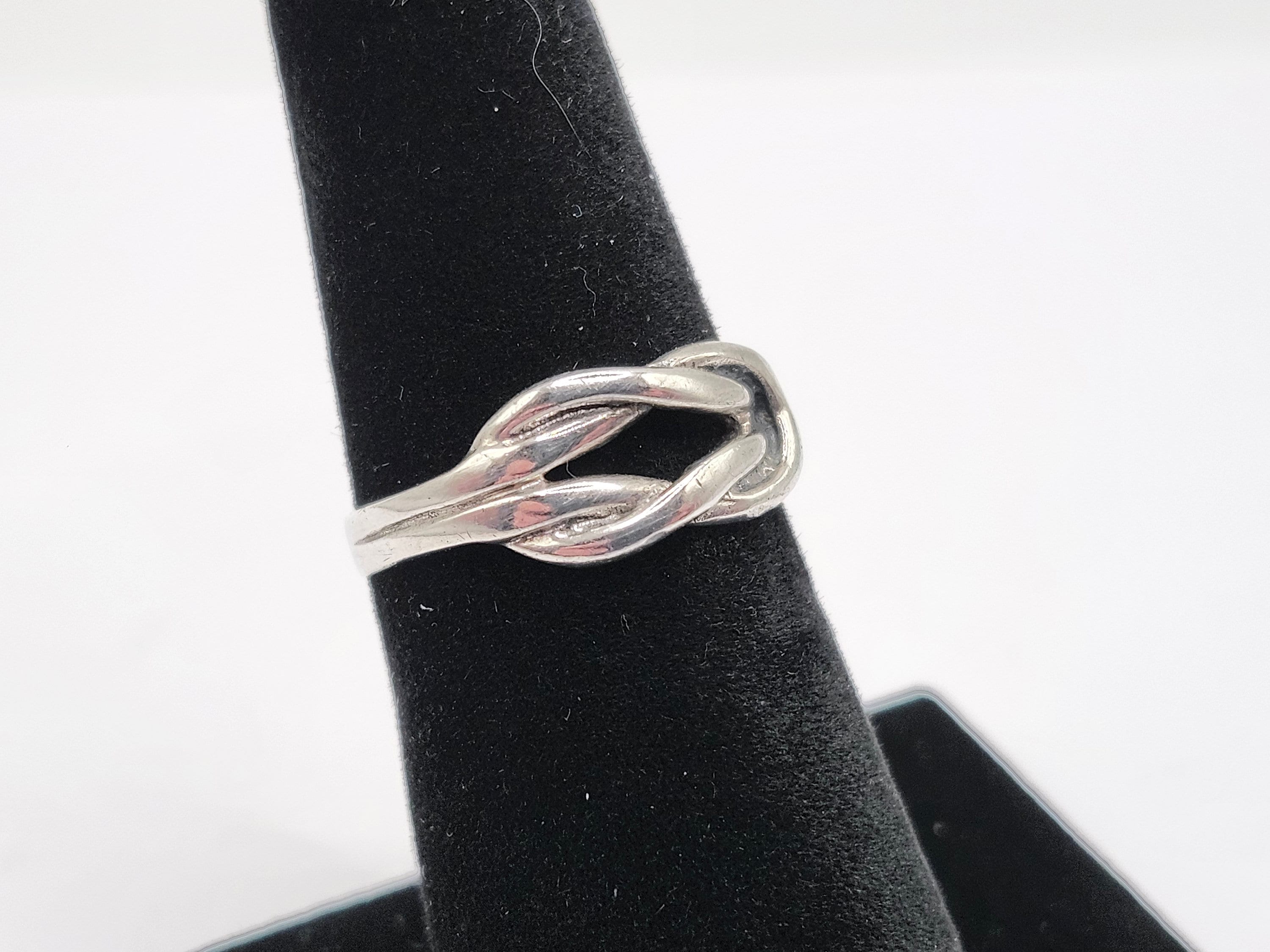Vintage 925 Silver Rope Knot Ring Minimalist Sterling Silver Vintage 925 Silver Rope Knot Ring Minimalist Sterling Silver