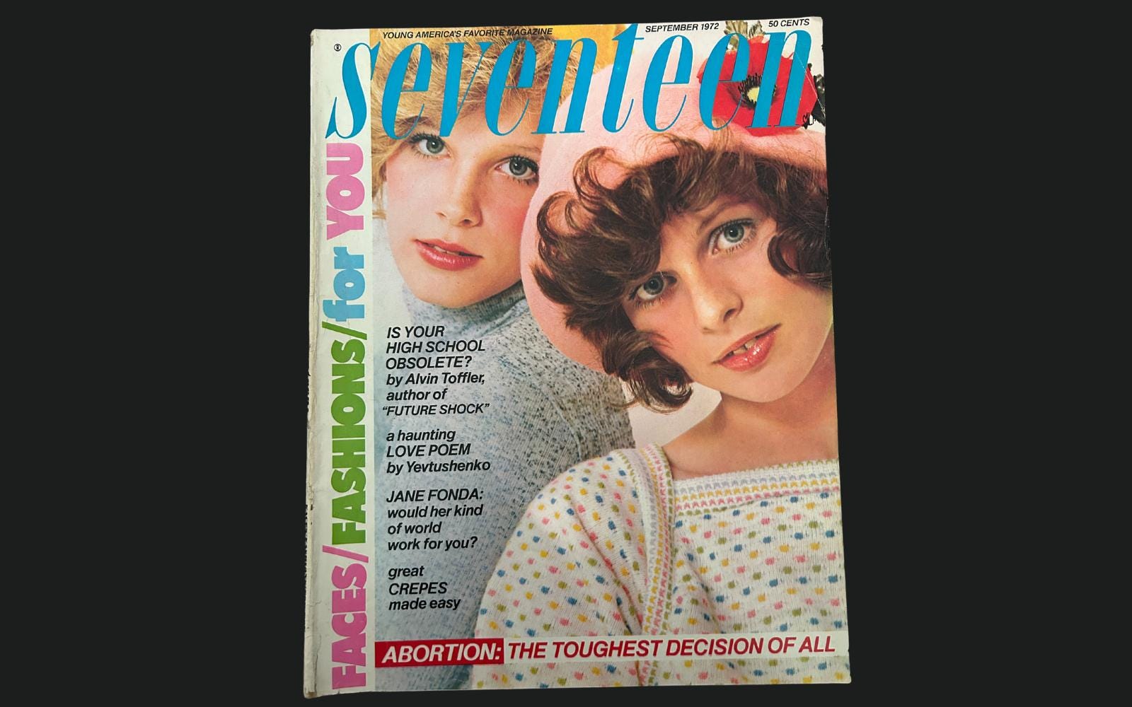 1972 SEVENTEEN Magazine | Cover: Kathy Morris and Vicky Overton