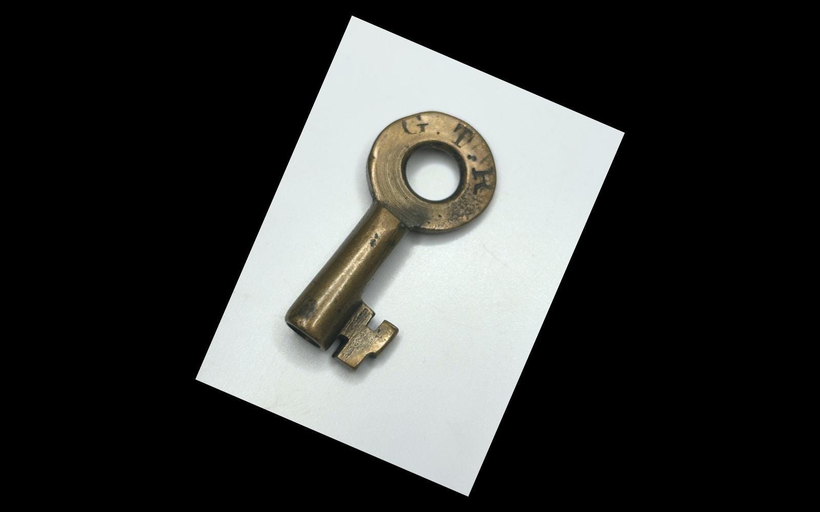 鉄道、アンティークの鍵 Antique railroad key - Etsy 日本