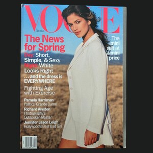 1994 VOGUE Magazine | Cover: Cindy Crawford | Niki Taylor | Linda Evangelista | Christy Turlington | Richard Avedon | Jennifer Jason Leigh