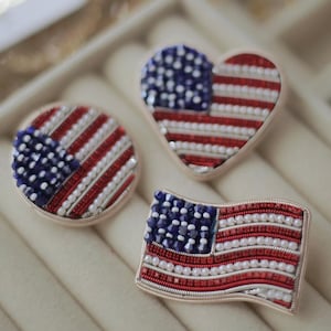 Handmade USA Flag Brooch Set – Patriotic Jewelry in Flag, Heart, Round Shapes – 4th of July Pin Gift for Americans & Veterans