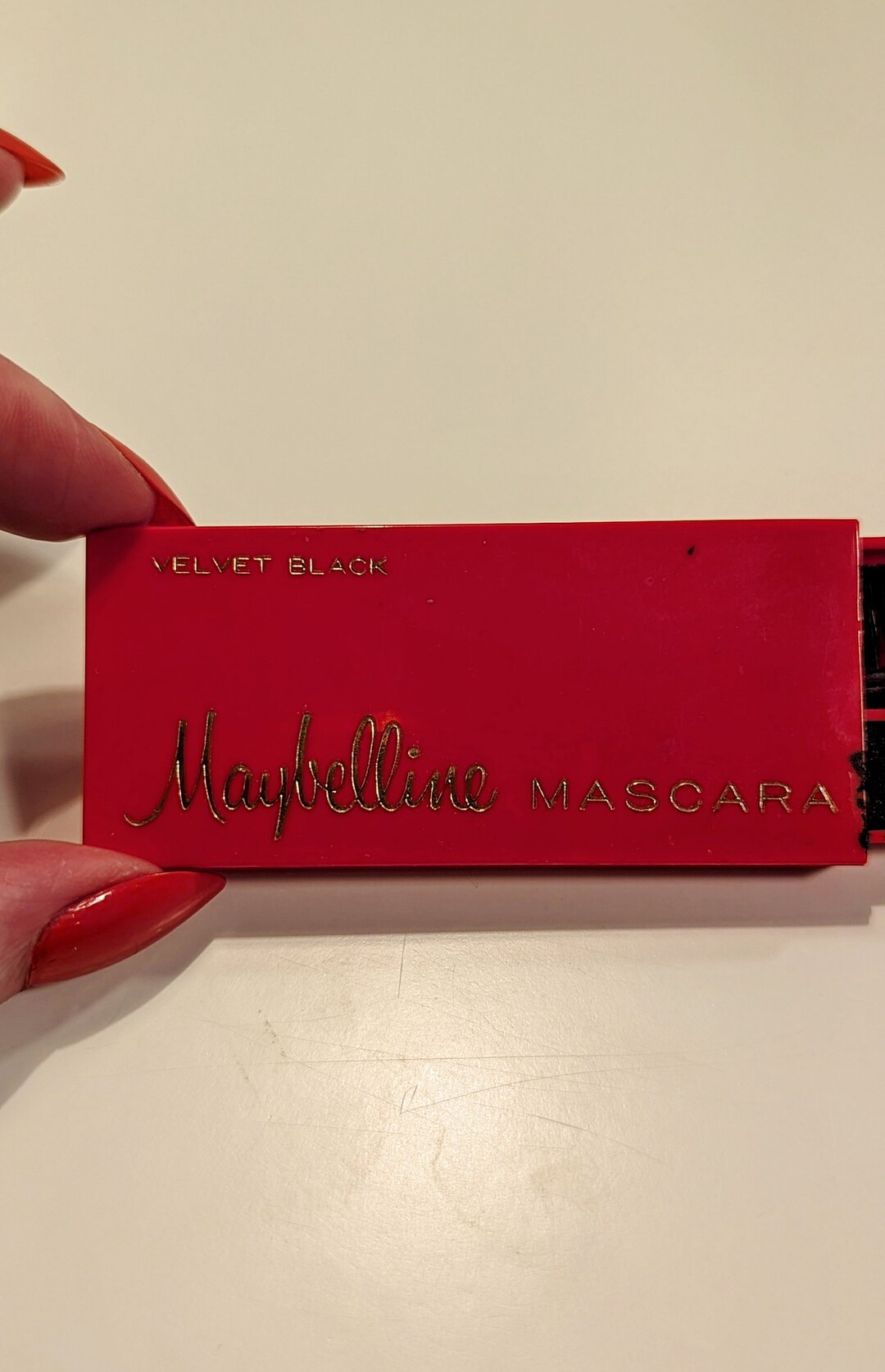 Vintage Maybelline Cake Mascara in Velvet Black/rare/collectible