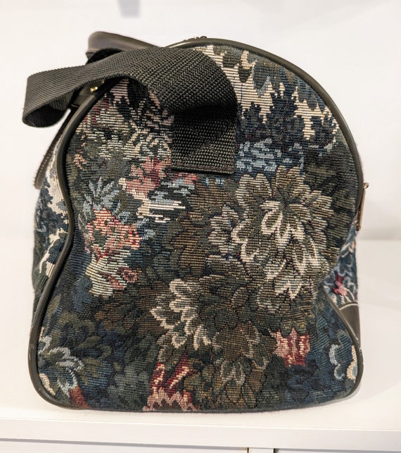 Vintage Floral Tapestry Overnight Bag/Carry On, W… - image 5