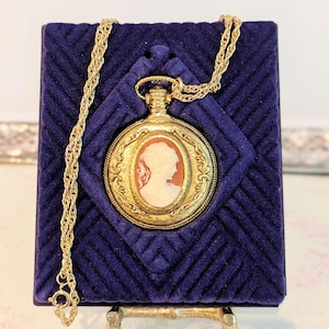 NOS 1970s Vintage Max Factor Creme Puff Cameo Pressed Powder Compact Locket Necklace, Pocket Watch Look, Mirror and Puff, Never Used, Gold