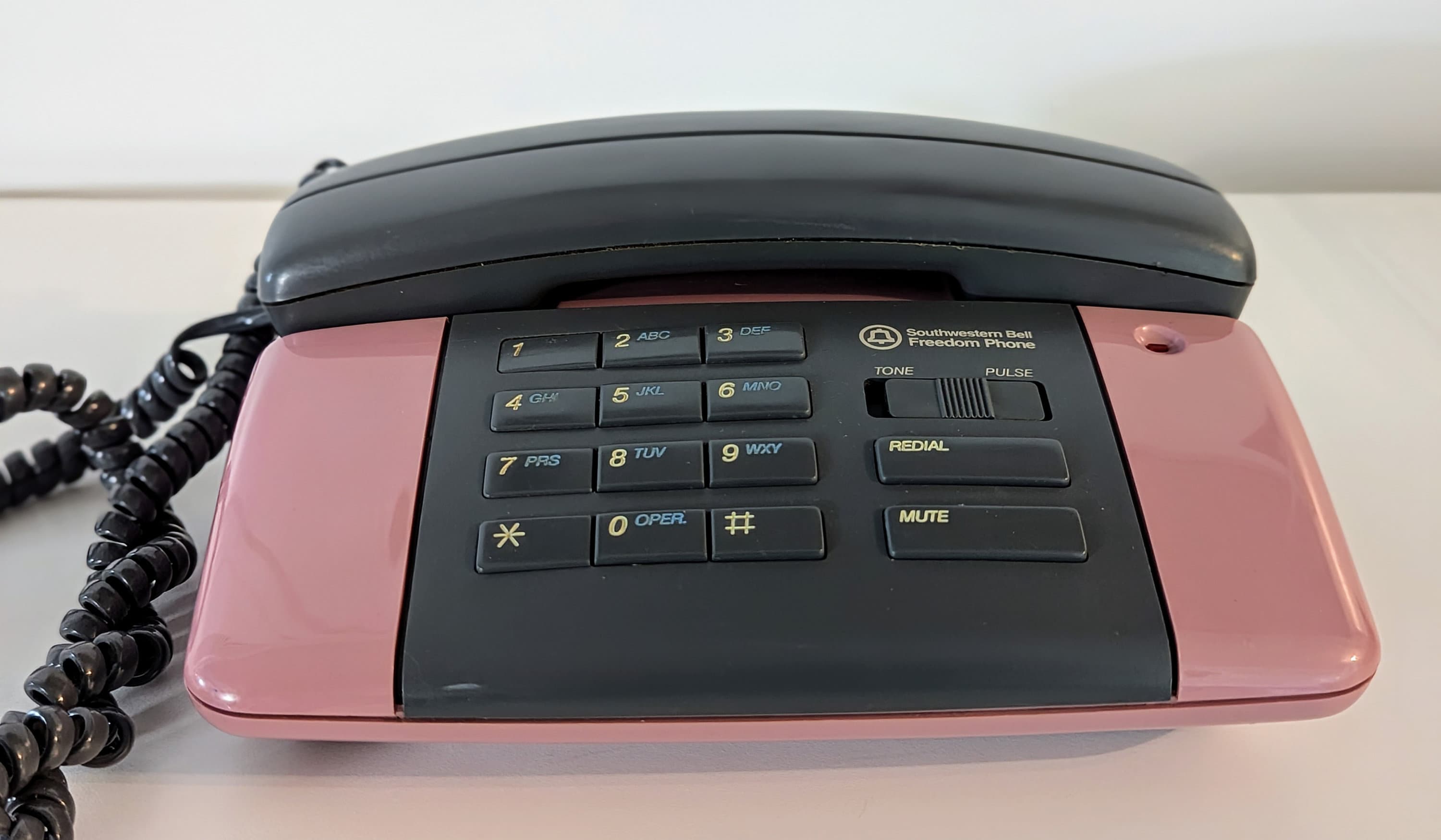 1980s Vintage Southwestern Bell Freedom Phone, WORKS, Mauve