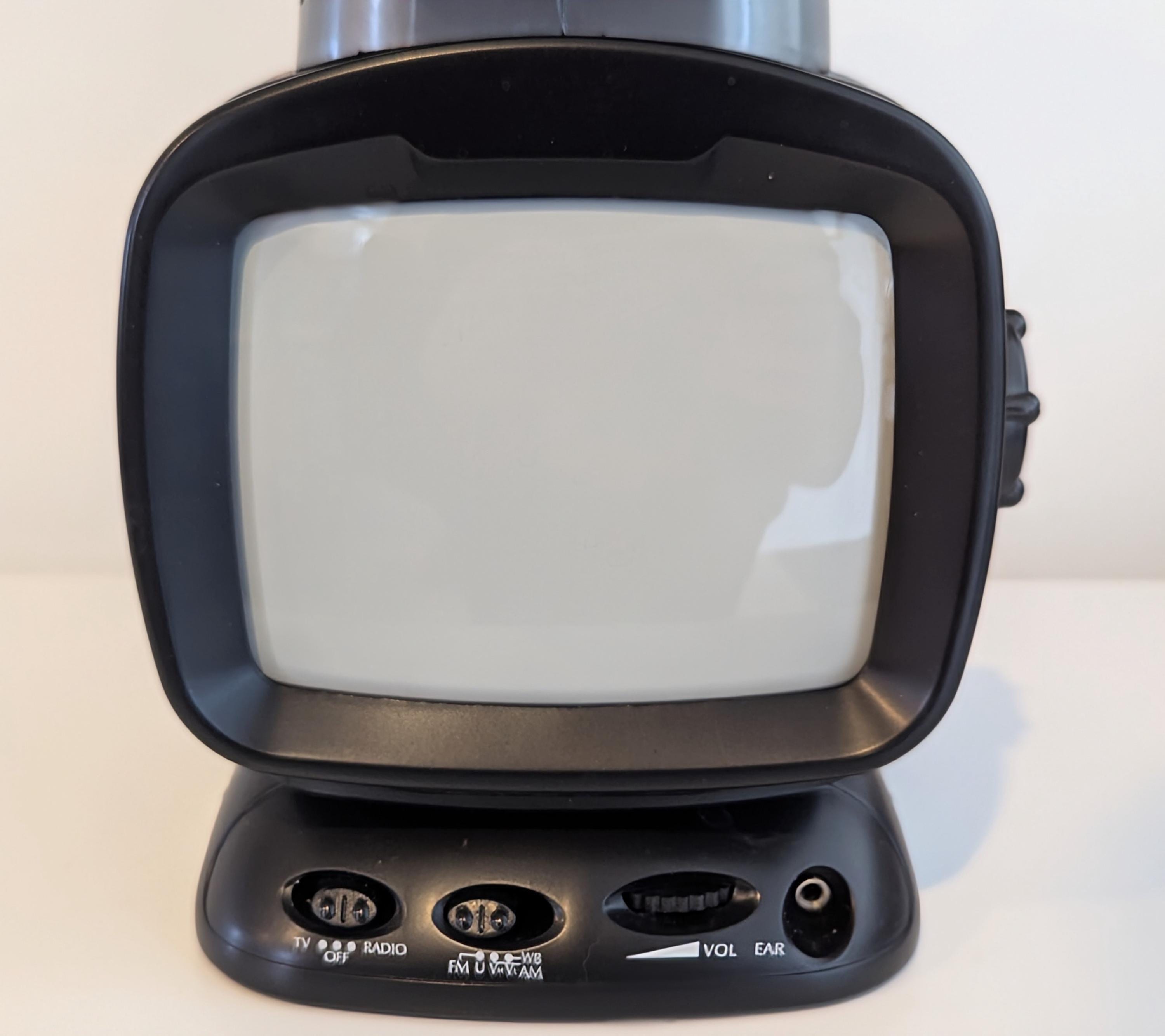 NOS 2003 Vintage 9 in 1 Super Portable TV, Lantern, Radio, Siren
