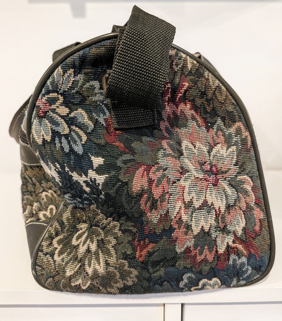 Vintage Floral Tapestry Overnight Bag/Carry On, W… - image 4