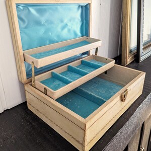 MCM Vintage 3 Tier Jewelry Box, Turquoise Velvet and Satin, 1950s, Mele Style/Jewelry Storage/Mid Century Aesthetic/Bedroom, Vanity, Dresser
