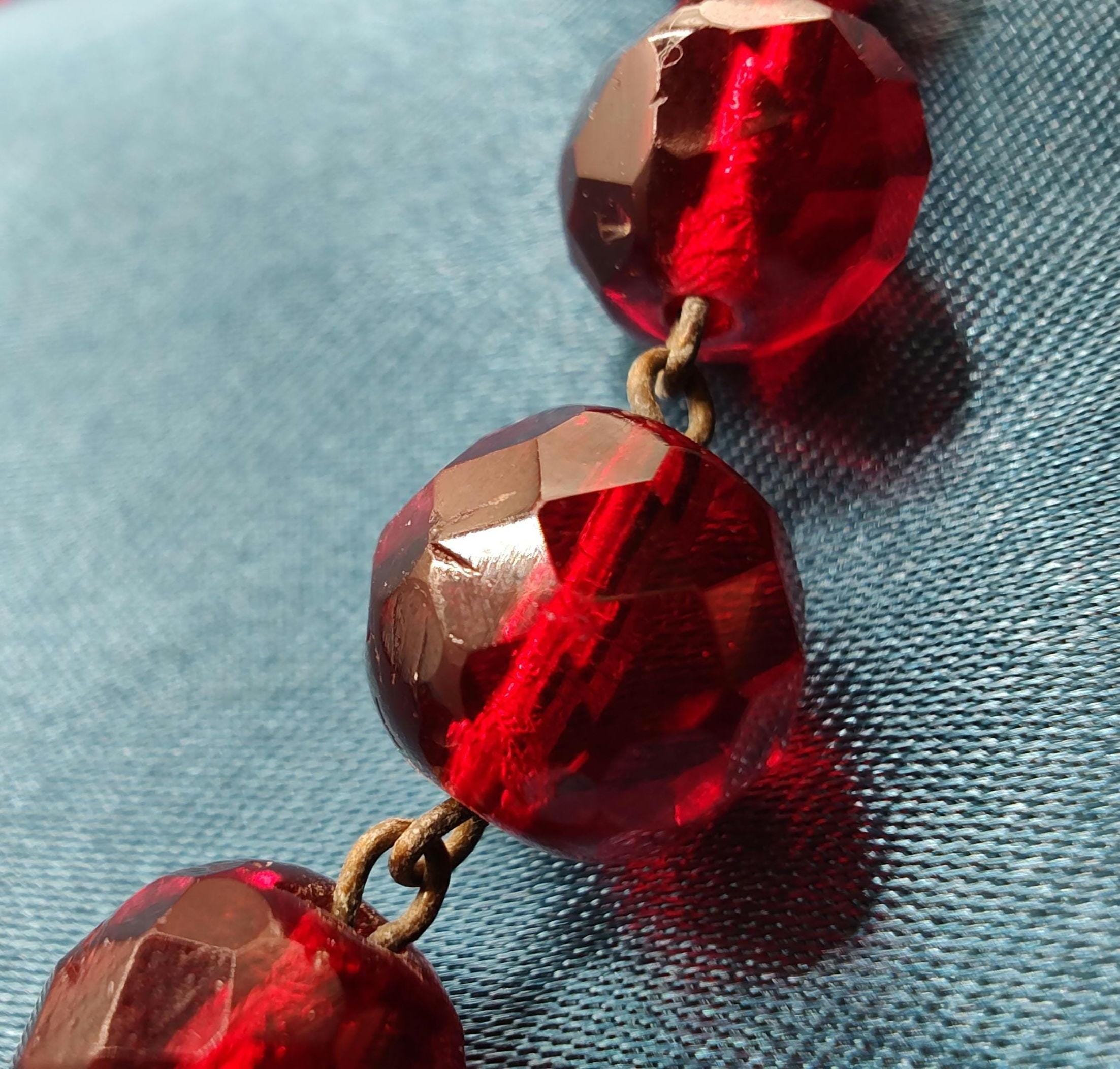 Vintage Art Deco Faceted Cherry Red Glass Bead Necklace - Etsy