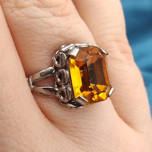 Vintage Art Deco Chrome and Orange Rhinestone Dress Ring