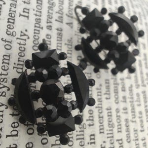 Antique Victorian Black Vauxhall Glass Mourning Earrings