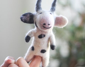 Fantoche de dedo de vaca, fantoche de animal de fazenda, fantoche de animal de feltro, brinquedo educativo para contar histórias, brinquedo de feltro, brincadeira de livro, brinquedo de aprendizagem, brincadeira de faz de conta