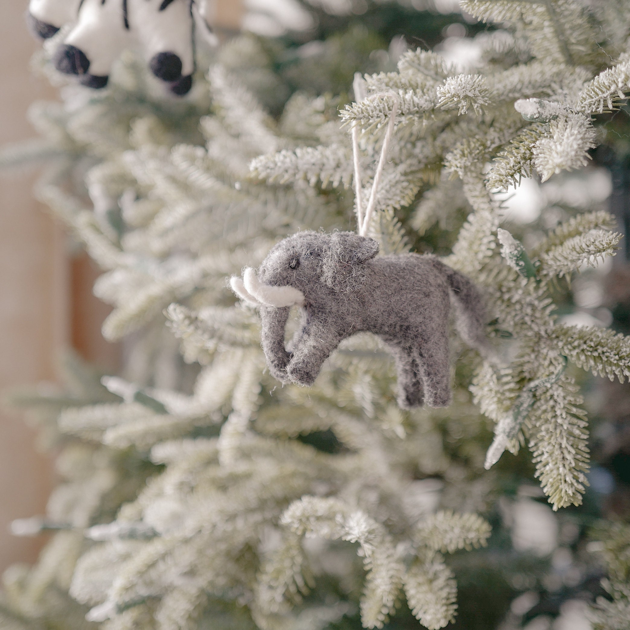 36 Stunning DIY Christmas Tree Decoration Ideas 20 Elephant Ornament, Felt Elephant Christmas Ornament, Felt Christmas…