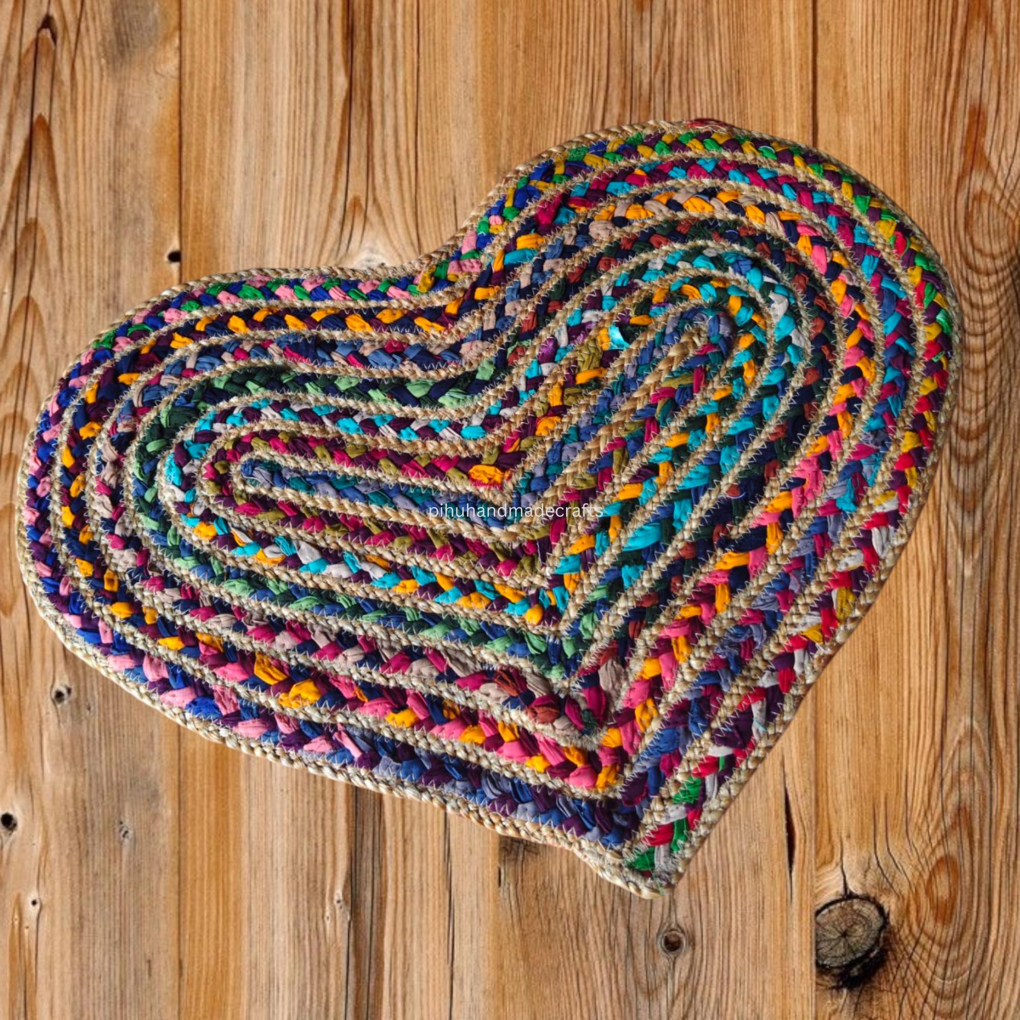 Heart Shaped Braided Jute Rug: Multi-color Cotton Chindi Area Rug