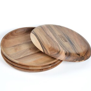 ServingTrays & Platters / Juego de platos de madera de nogal hechos a mano / Plato ecológico de 20 cm de diámetro, regalo de boda o aniversario imagen 2