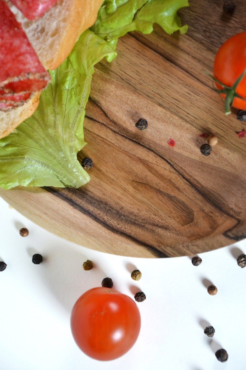 ServingTrays & Platters / Juego de platos de madera de nogal hechos a mano / Plato ecológico de 20 cm de diámetro, regalo de boda o aniversario imagen 10