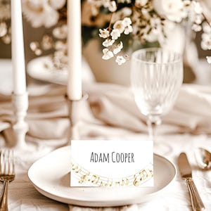 Modelo de cartão de lugar de casamento dobrado e plano, cartões de lugar para impressão, modelo de casamento moderno, notas musicais, DOWNLOAD, editável, Templett, I14