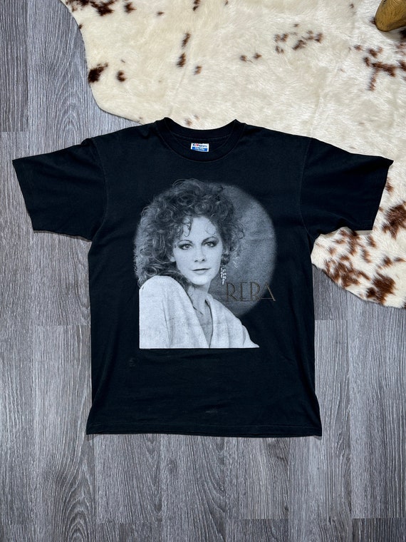 REBA 1990 Vintage Tour Tee | Rare! | Queen of Coun