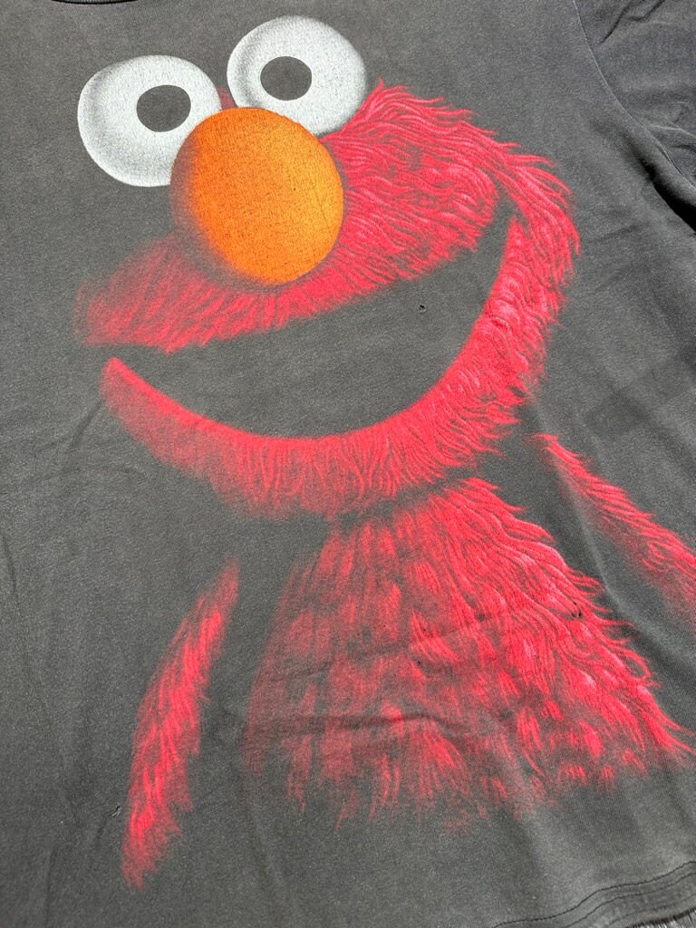 ELMO JIM HENSON Shadow 90's Vintage Tee | Sesame Street | Cookie