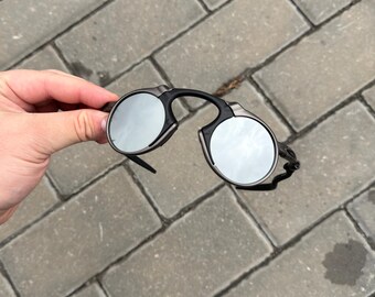 Vintage Oakley X Metal Madman Silver Mirror Sunglasses Polarized