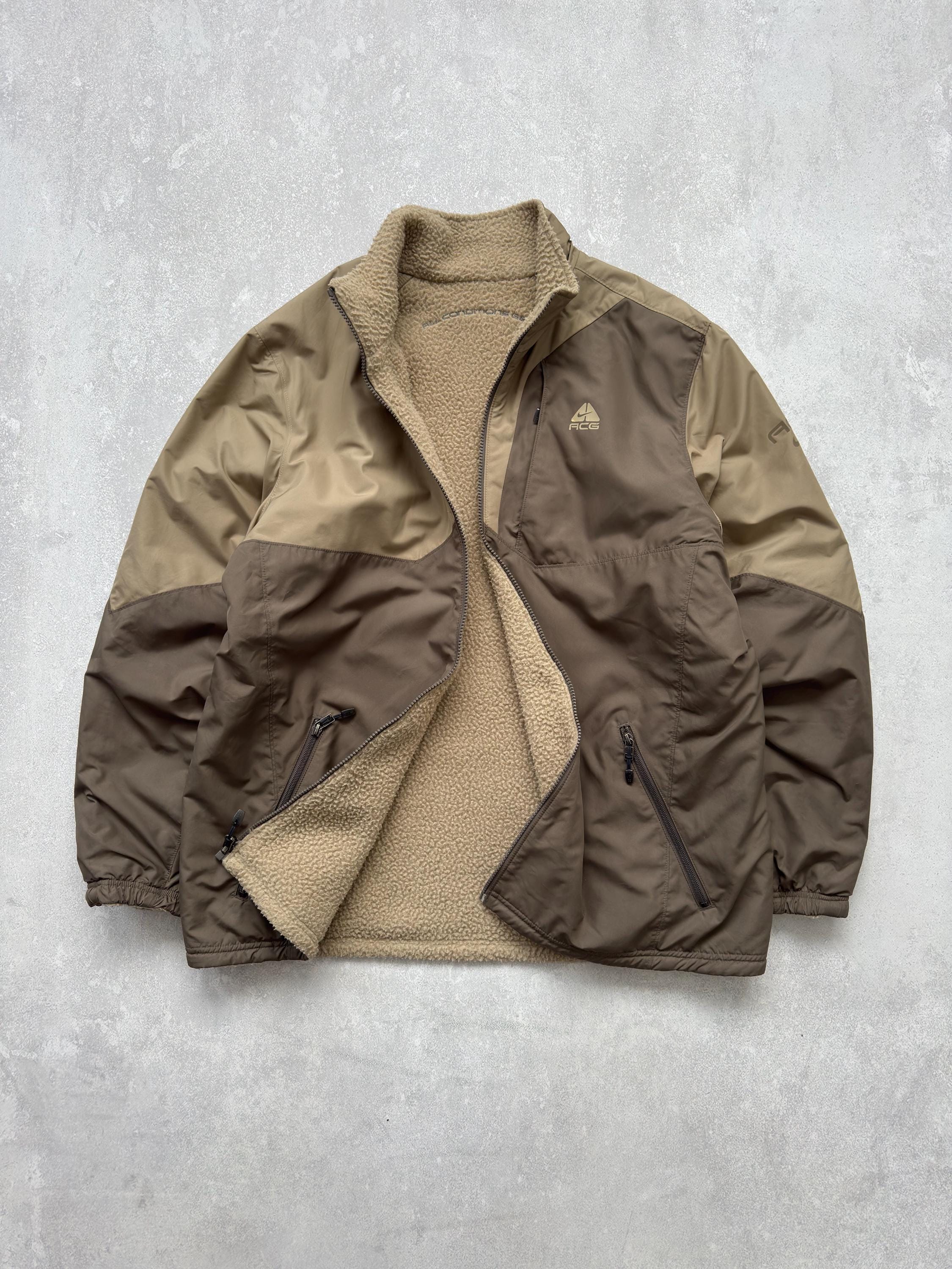 NIKE ACG REVERSIBLE NYLON JACKET 【公式通販】