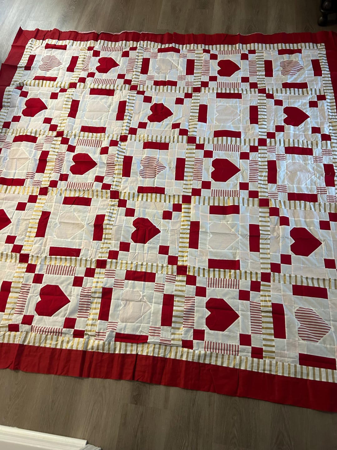 Handmade Heart Quilt | Red Valentine Patchwork Quilt | Romantic Throw ...