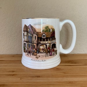 LORD NELSON POTTERY Beer Stein &quot;Old Coach House Stratford&quot; 10-74 Made in England 16 oz. - Preowned