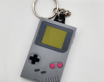 Custom Gameboy Keychain with Miniature Battery Compartment – Retro Gaming Accessory, Fun and Unique 3D-Printed Gift!