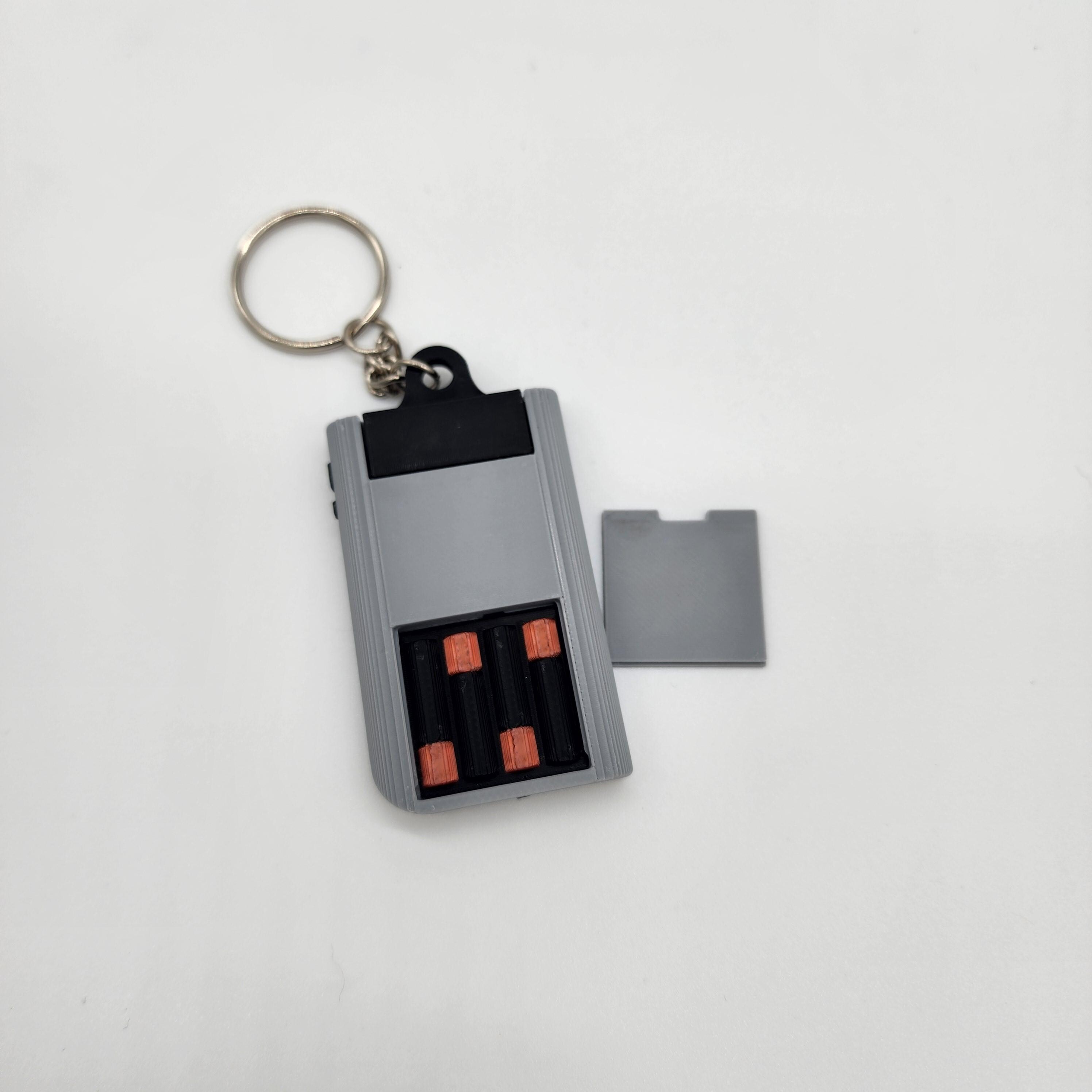 Custom Gameboy Keychain With Miniature Battery Compartment – Retro ...