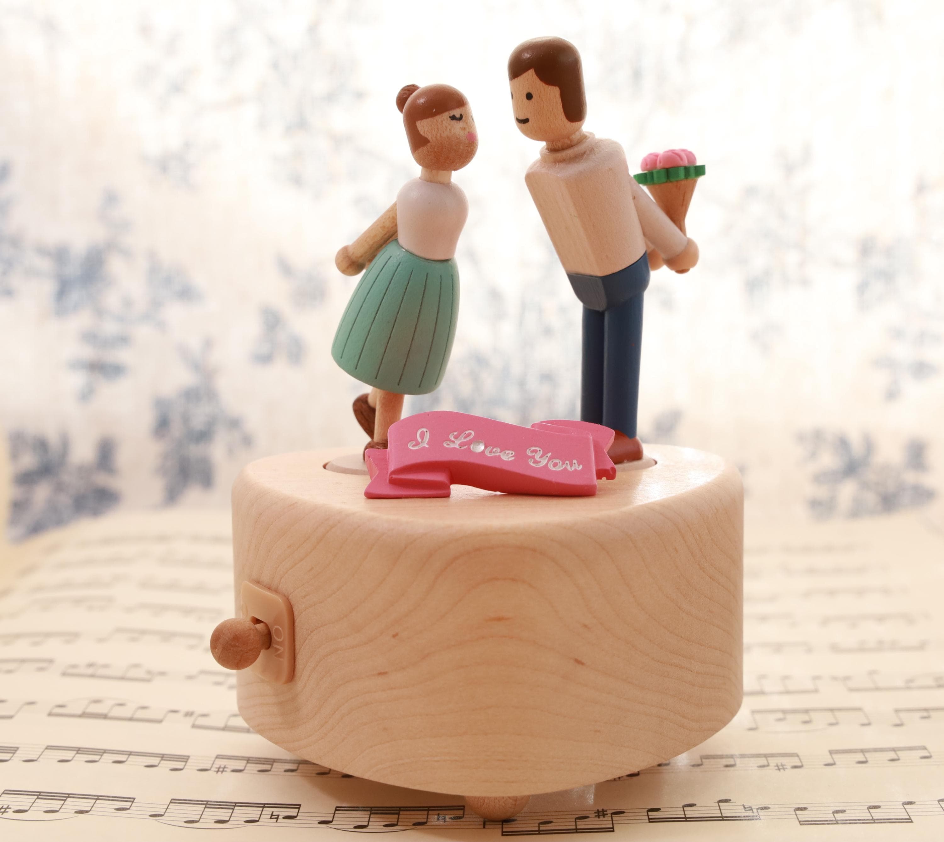 Music box with dancing couple - Etsy 日本