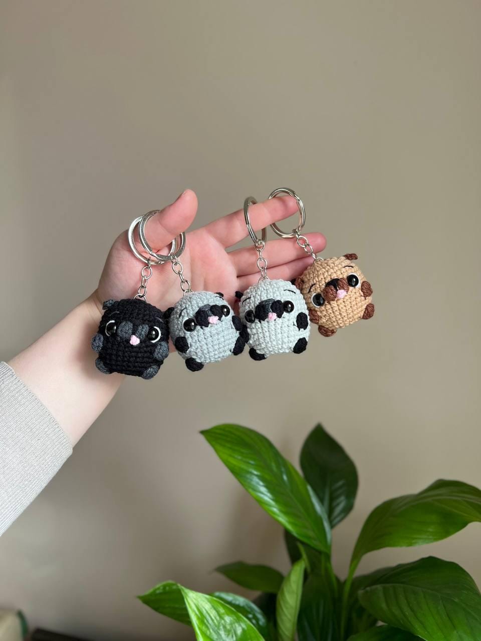 パグのキーホルダー - Etsy 日本