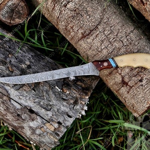Fillet knife Handmade Damascus steel fishing knife Best gift for fishing lover personalized knife Anniversary Gift for Husband Birthday Gift