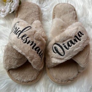 Bridesmaid Gift, Personalized Slippers, Bridal Party Gift, Wedding Fluffy Slippers, Birthday Gift for Women, Mother&#39;s Day Gift