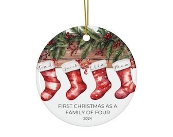 Keramisch ornament, eerste kerstfeest gezin van vier, aandenken - vakantiedecoratie, boomornament, kerstcadeau familie, gepersonaliseerd