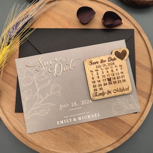 Kalender Holz Save the Date | Einzigartiges Magnet Design mit Backing Cards | Moderner Save Our Date Kalender Magnet und Karte + Umschlag