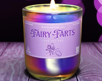 Vela de cera de soja con aroma a yuzu, pera y flor de ciruelo.