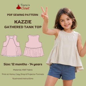 Peut inclure: Un patron de couture PDF pour le haut à fronces Kazzie de Tiana's Closet. L'image présente un dessin technique d'un haut sans manches avec un bas froncé et une photographie d'un enfant portant le haut beige fini avec un short bleu.