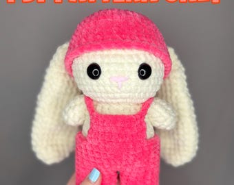 Wzór na szydełkowanie króliczka w kombinezonie i czapce w formacie PDF | Uroczy pluszowy miś amigurumi | Wzór na szydełkowanie stroju TYLKO do pobrania w wersji cyfrowej