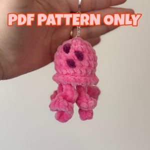 Pink Jellyfish Keychain Crochet Pattern PDF | Cute Amigurumi Sea Creature Plushie | Jellyfish Crochet Pattern Digital Download ONLY