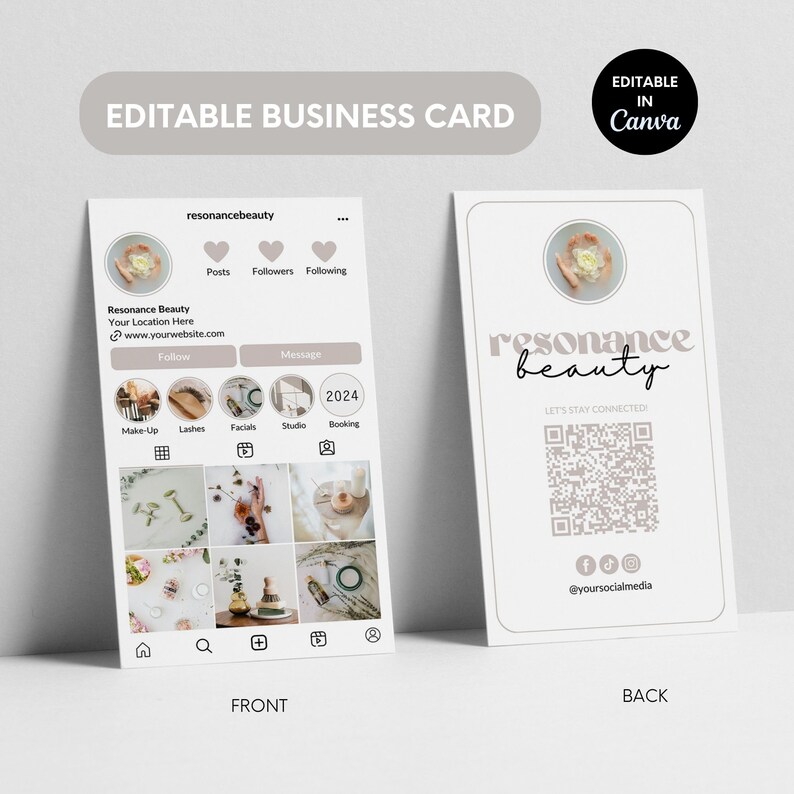 Puede incluir: Una tarjeta de visita rosa y blanca con el texto "resonance beauty" en una fuente estilizada. El frente de la tarjeta presenta un perfil de redes sociales con una cuadr&iacute;cula de im&aacute;genes y el texto "Follow", "Message" y "2024". La parte posterior de la tarjeta tiene un c&oacute;digo QR y el texto "LET'S STAY CONNECTED!" y "@yoursocialmedia".