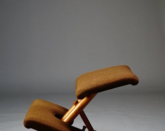 Vintage Teak Wood Stokke Ergonomic Kneeling Chair by Peter Opsvik, 1980s Norwegian Design, Adjustable & Foldable