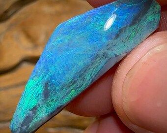Auktions-Durchfall = Dein Gewinn! - Jetzt mehr als 50% Rabatt UVP 12.5cts - Lightning Ridge Black Opal Rub